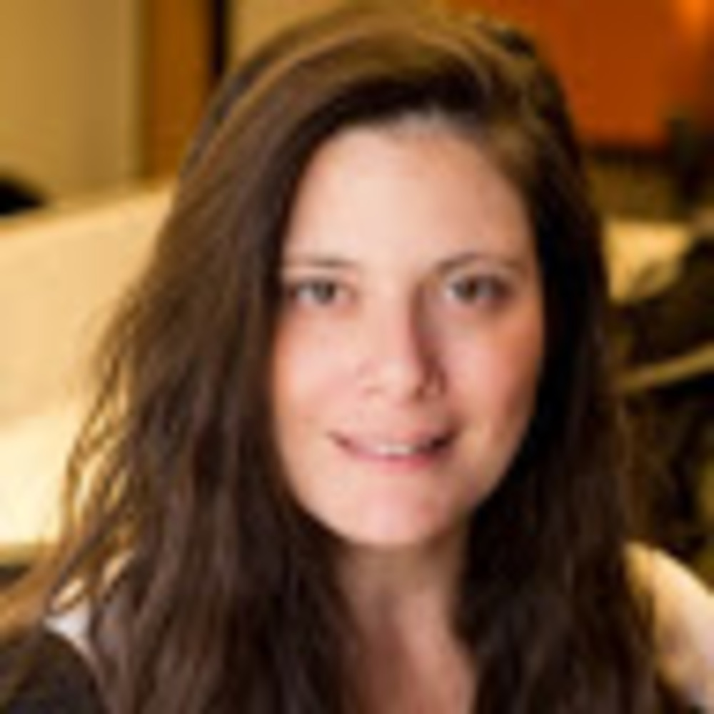Meet your Posher, Dena
